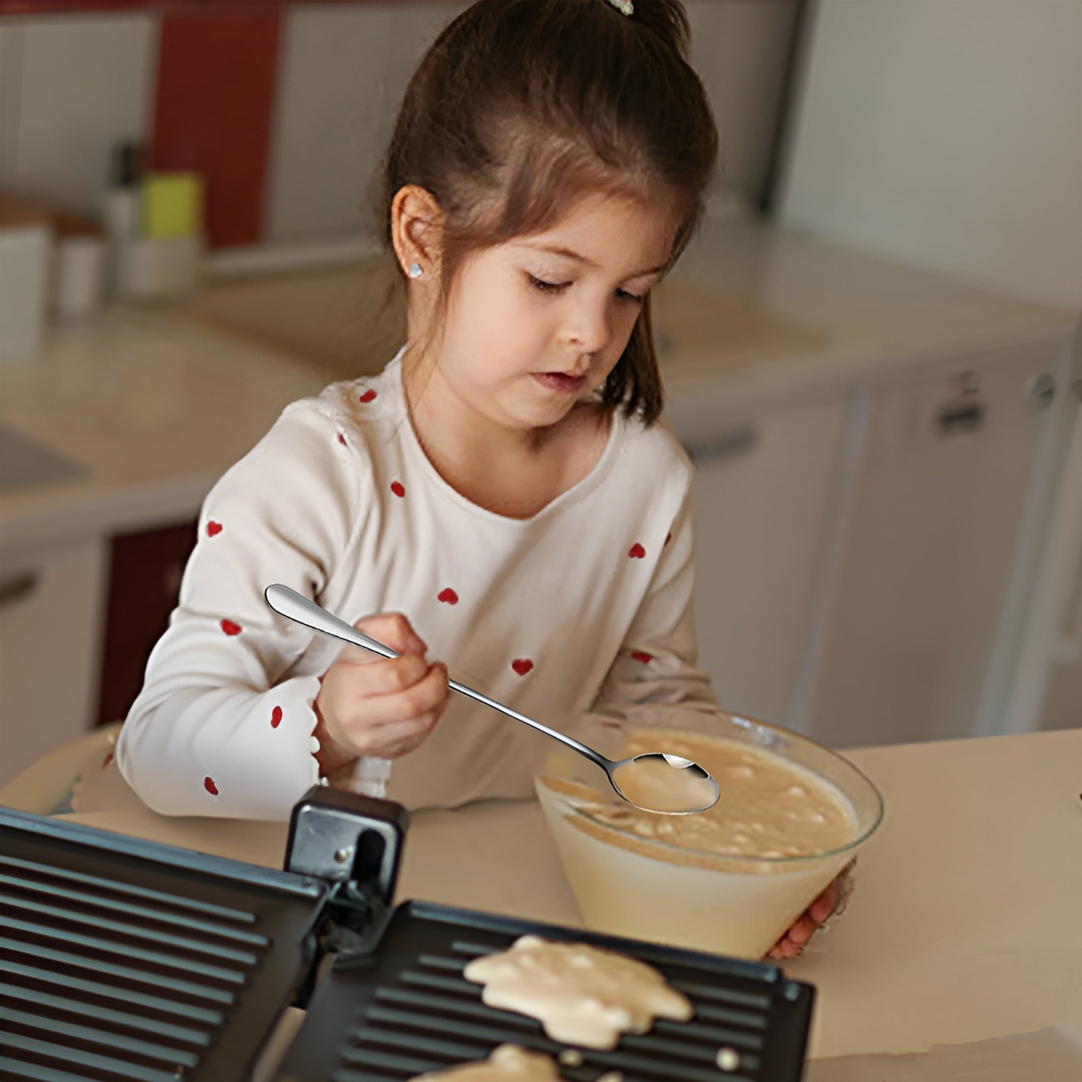 ACDANC 7.7-Inch Long Handle Ice Tea Spoons, Stainless Steel Ice Cream Spoon, Long Spoons for Stirring, Cocktail, Dessert, Coffee, Sundae, Shakes 4Pcs Tea Spoons