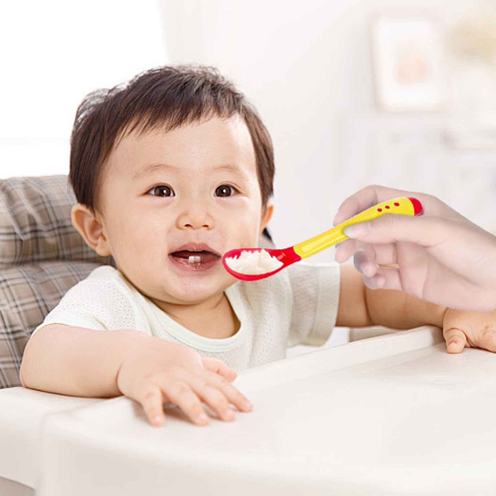 2pcs Baby Temperature Sensing Tableware Plastic Material Suitable for Feeding Easy to Use and Clean Ergonomic Handle