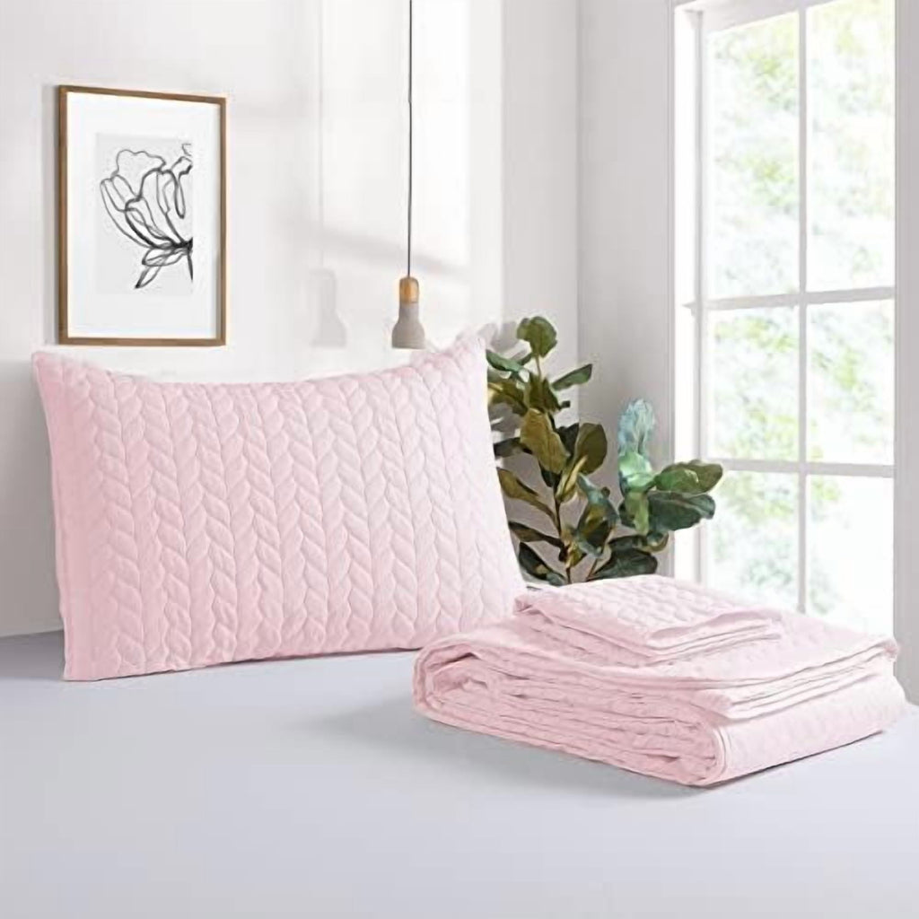 3-Piece Queen Quilt Set, Lightweight Soft Warm Full Size Leaf Embroidered Bedspread Coverlet (90x90 inches) with 2 Pillow Shams (20x26 inches) for All Season, Pink